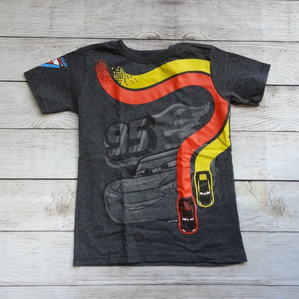 DISNEY Cars  Lightning McQueen T-shirt Youth Sz M